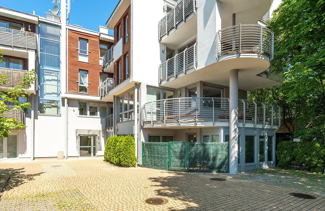 Sunrise Apartments Close To The Beach & By Noclegi Renters-1